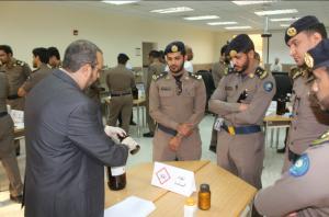 Jamoum Department of Chemistry Holds (How to Deal with Chemical Substances) Course for Civil Defense Officers